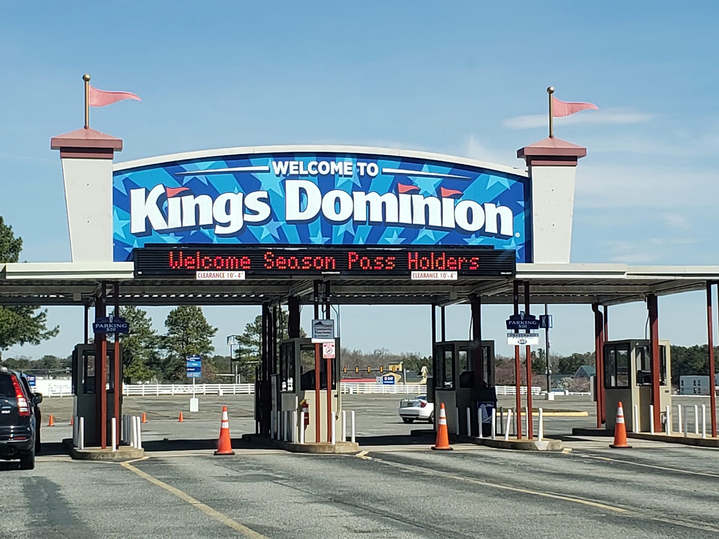 Can You Bring Water Bottles Into Kings Dominion